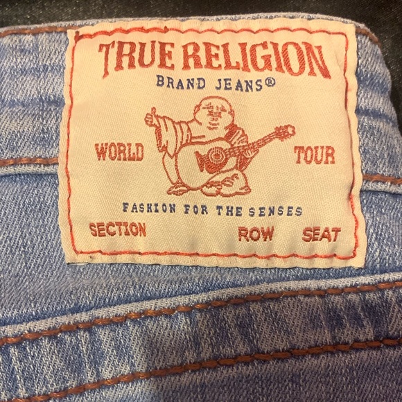 Size 29 True Religion flared jeans for women :) in the color unbothered light - Picture 4 of 5